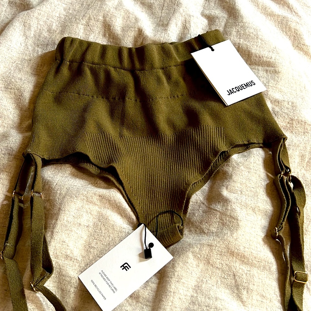 NEW WITH TAGS -Jacquemas High Waist Spandex Shorts